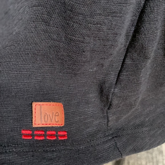 Peace Love World Tank Top Bundle - Picture 4 of 7